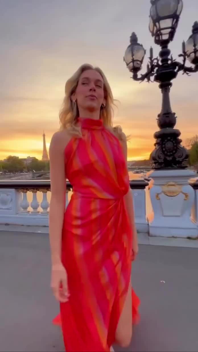 Video post from jolibride.