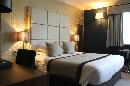 Photo post from themoathouse.