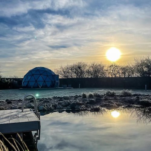 Photo post from glasshouseretreat.