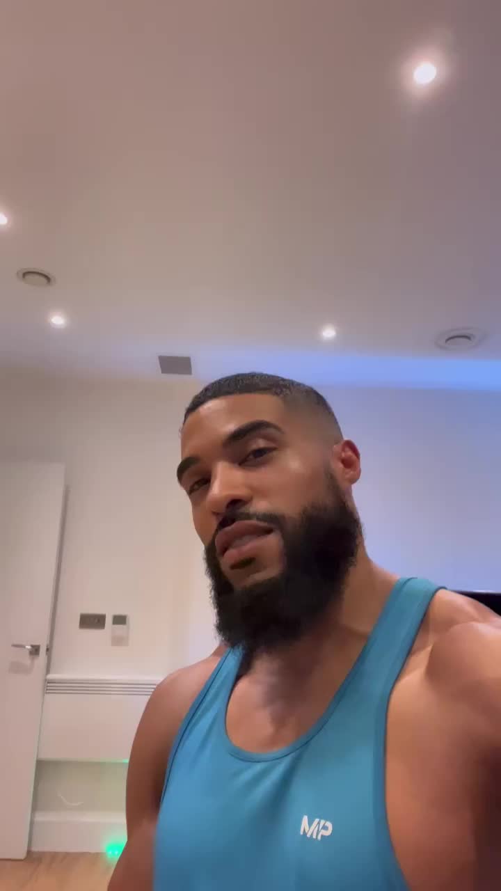 Video post from ph_gains.