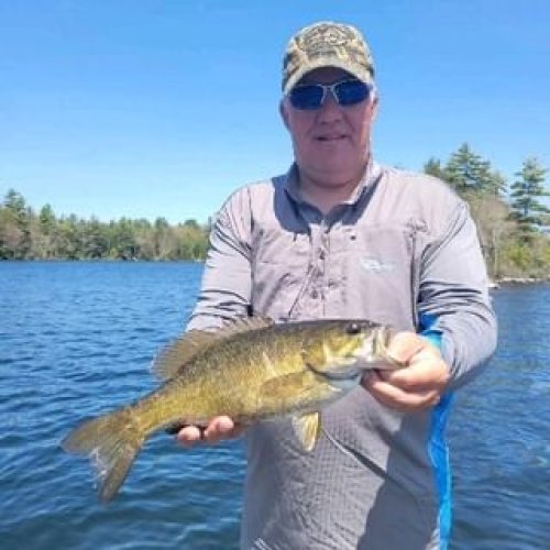 Video post from reddogguideservice.
