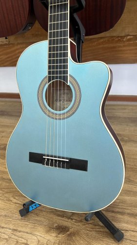 Video post from miyatamusic.