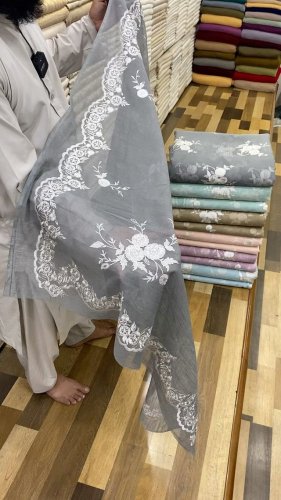 Video post from akbar_fabrics_.