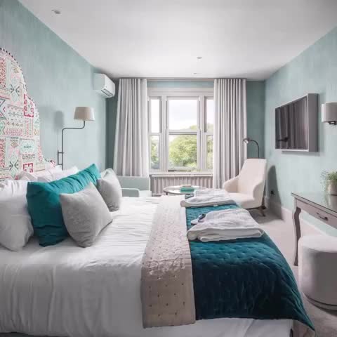 Video post from lincombe_hall.