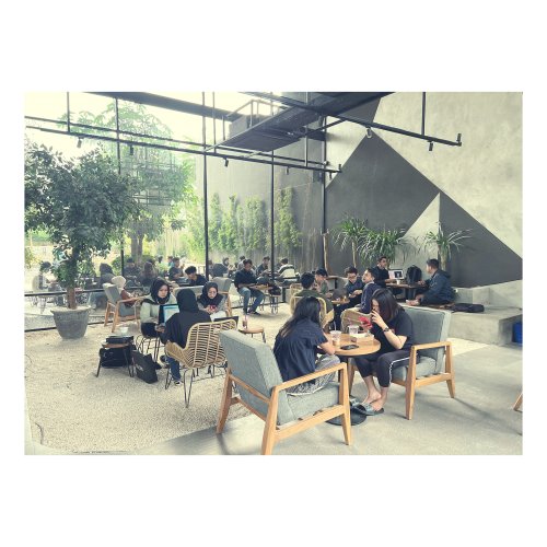 PostPhoto