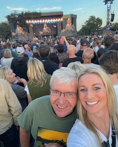 Carousel post from gembon23.