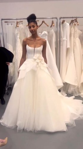 Video post from jolibride.