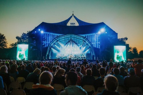 Carousel post from prgbelgium.