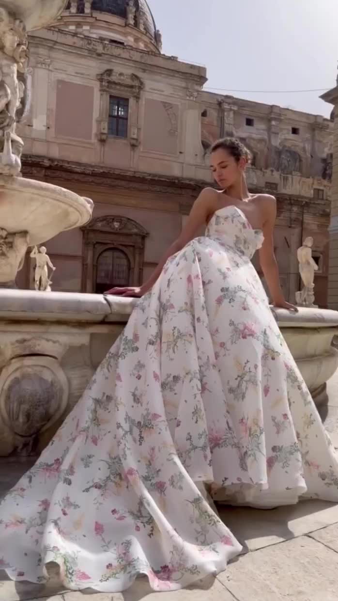 Video post from jolibride.