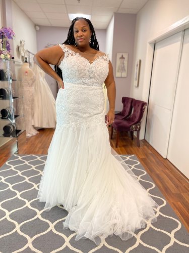 Photo post from thecurvybridenj.