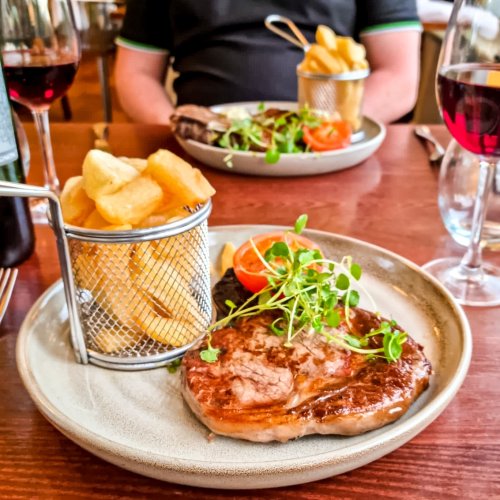 Photo post from themoathouse.