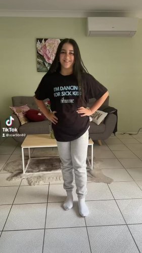 Video post from heyitsme_poppyc.
