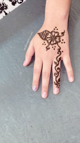 Video post from egyptian_henna_tattoos_florida.