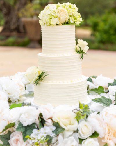 Photo post from famous_creations_catering.