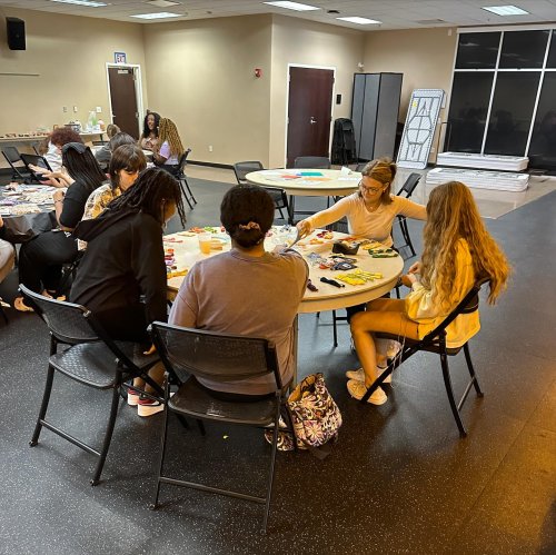 Carousel post from uscbstudentlife.