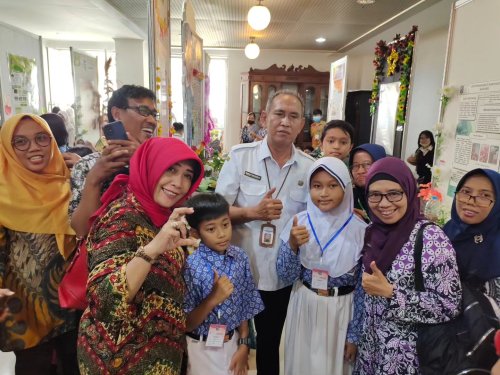 PostPhoto