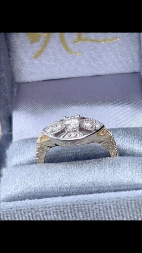 Video post from annelizabethjewelry.