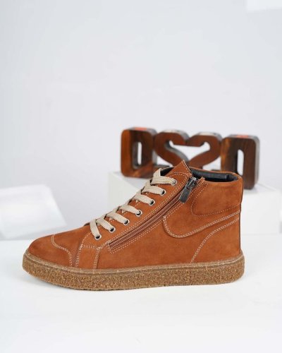 Carousel post from ossoshoes.