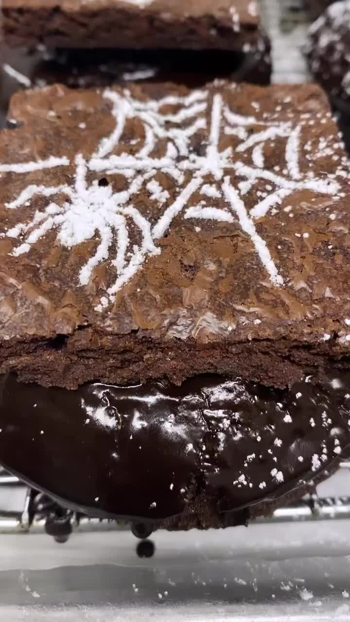 Video post from thedoughnutproject.