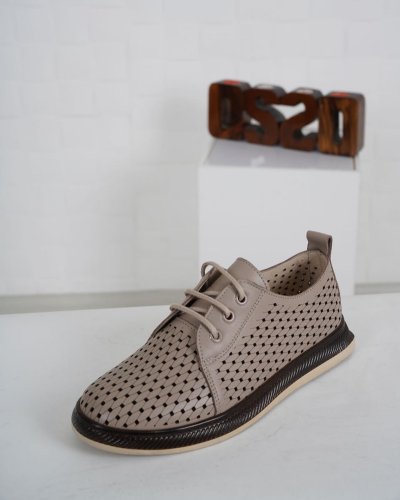 Carousel post from ossoshoes.
