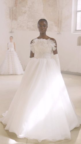 Video post from lelitebridal.