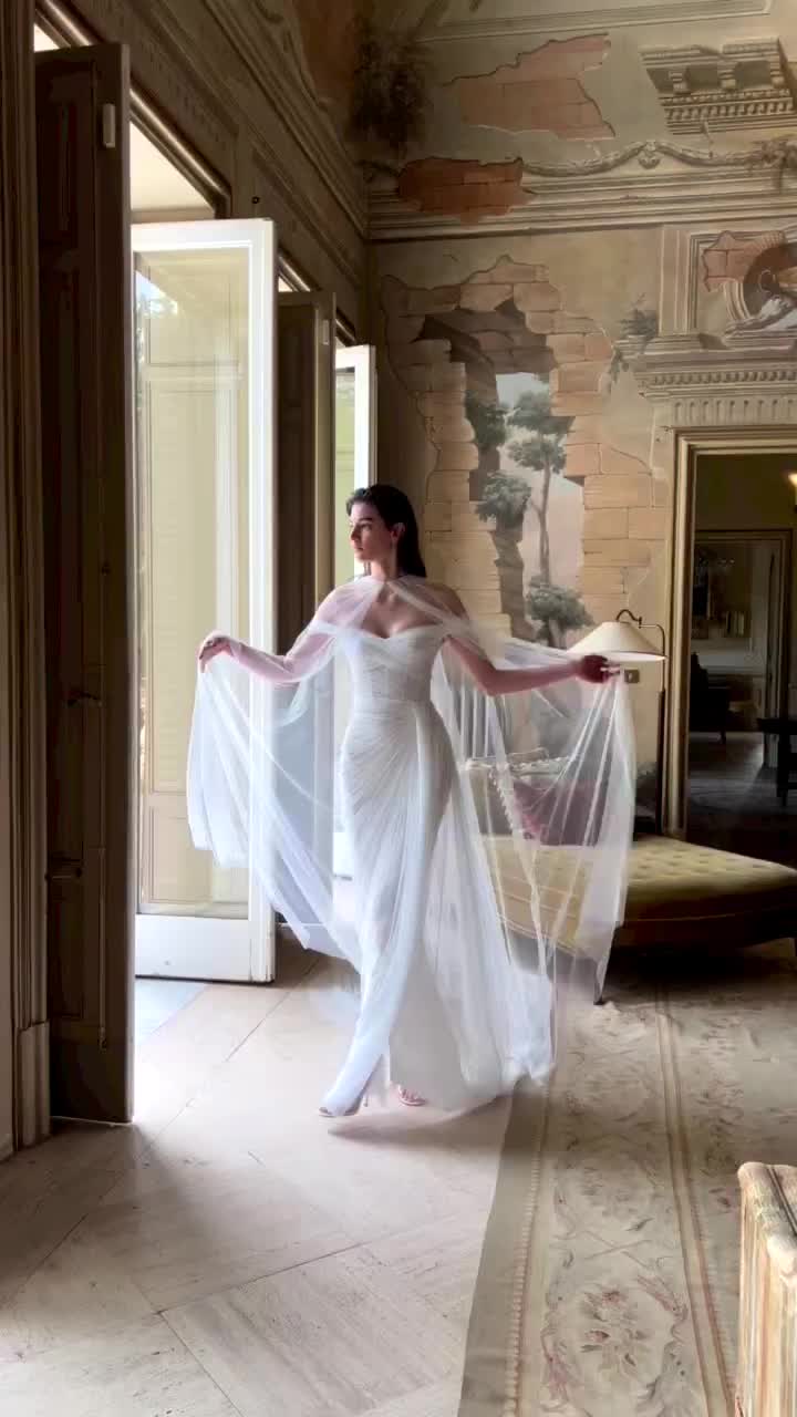 Video post from lelitebridal.