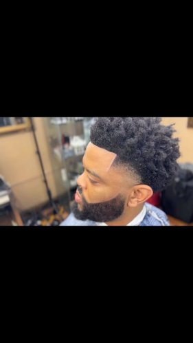 Video post from corndabarber.