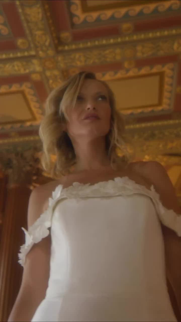 Video post from jolibride.