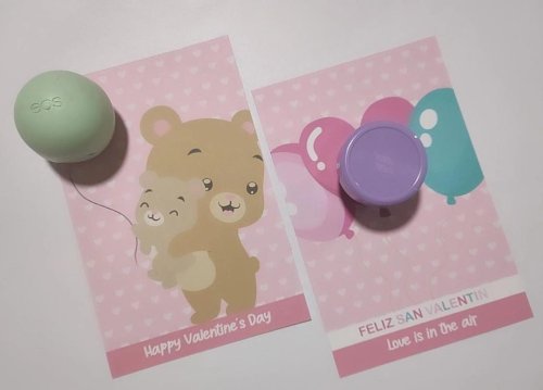 Carousel post from la_gifteria.