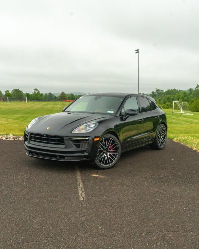 Carousel post from porschewarrington.
