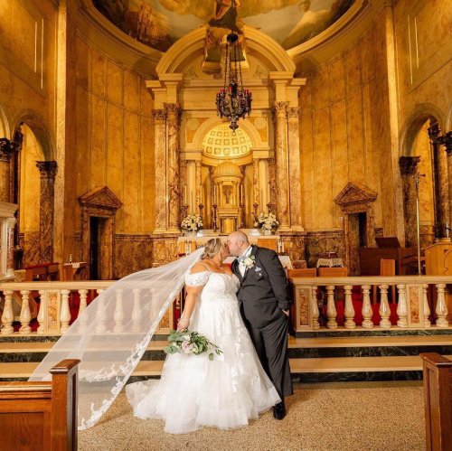 Photo post from thecurvybridenj.