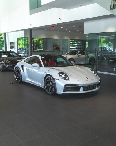 Carousel post from porschewarrington.