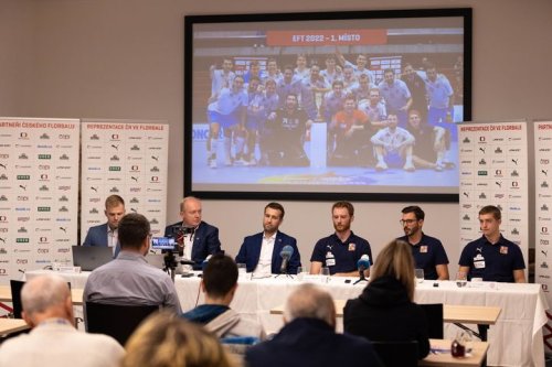 Carousel post from Český florbal.