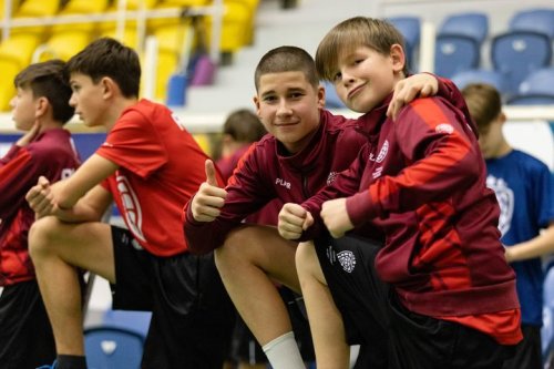 Carousel post from Český florbal.