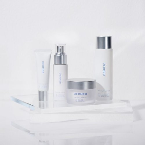 Photo post from 三省製薬　デルメッド.