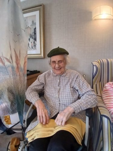 Carousel post from Oakfield Croft care home.