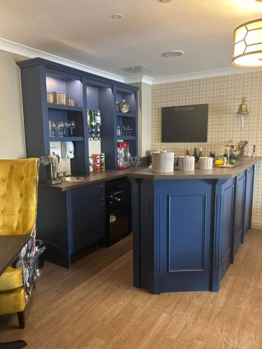 Carousel post from Oat Hill Mews Care Home.