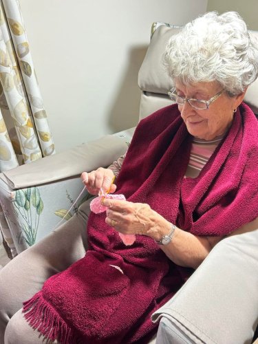 Carousel post from Oat Hill Mews Care Home.