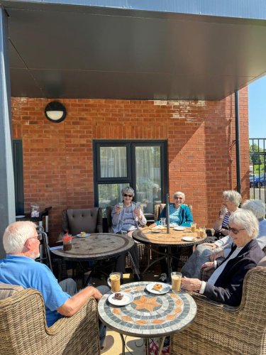 Carousel post from Oat Hill Mews Care Home.