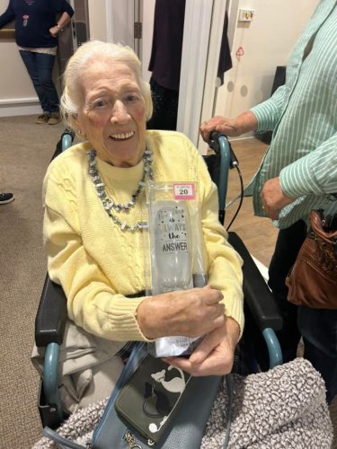Carousel post from Oat Hill Mews Care Home.