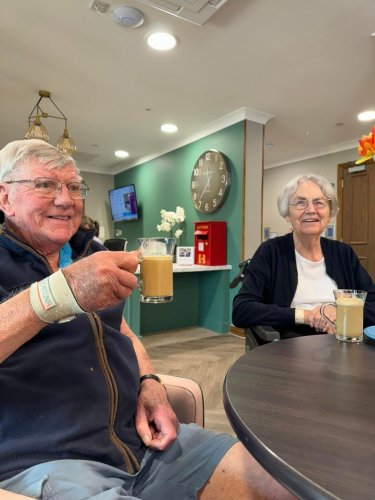 Carousel post from Oat Hill Mews Care Home.