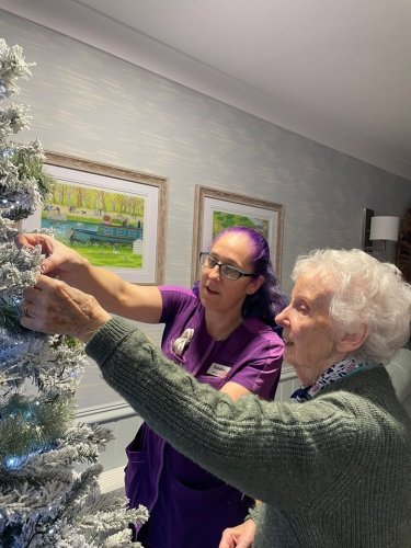 Carousel post from Oat Hill Mews Care Home.