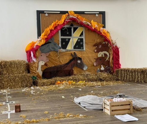 Carousel post from Oat Hill Mews Care Home.