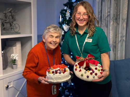 Carousel post from Oat Hill Mews Care Home.