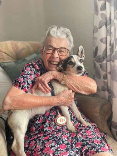 Carousel post from Oat Hill Mews Care Home.