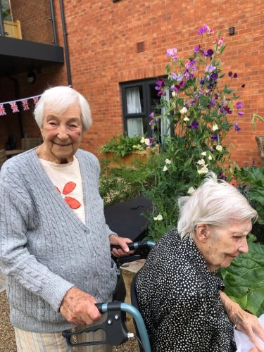 Carousel post from Oat Hill Mews Care Home.
