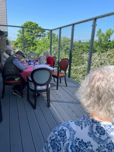 Carousel post from Oxbow Manor Care Home.