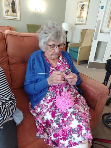 Carousel post from Oxbow Manor Care Home.