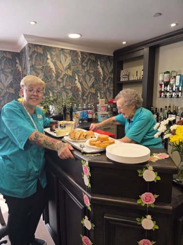 Carousel post from Oxbow Manor Care Home.