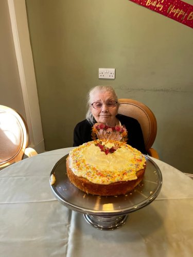 Photo post from Hollins Park Care Home.